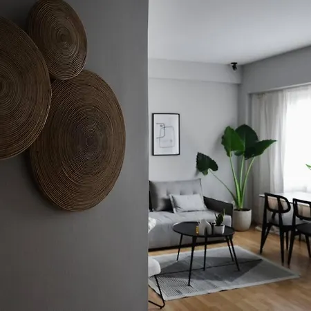 Your Cosy Perch In The Heart Of The Athenian Buzz-3